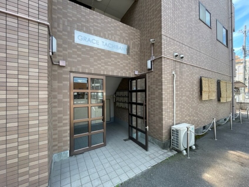 エントランス部分 GRACE TACHIBANA
