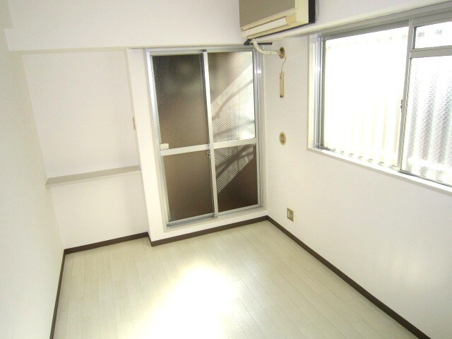 居室 プレアール長居公園