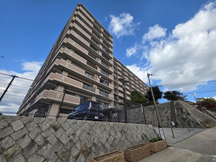 外観写真 ﾗｲｵﾝｽﾞﾏﾝｼｮﾝ北鈴蘭台第2　1103号