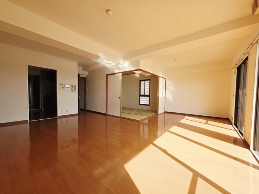 居室 ﾗｲｵﾝｽﾞﾏﾝｼｮﾝ北鈴蘭台第2　1103号