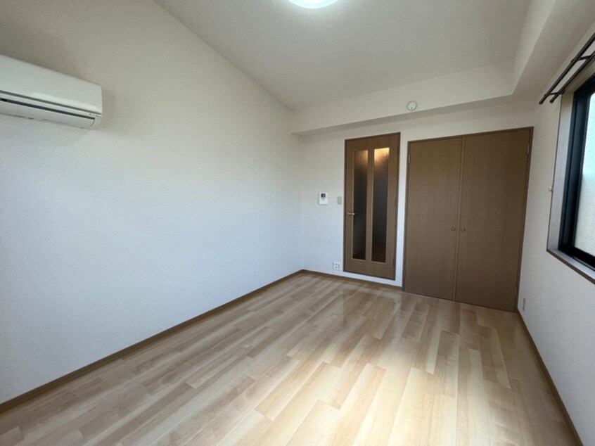 内観写真 モンドリアン