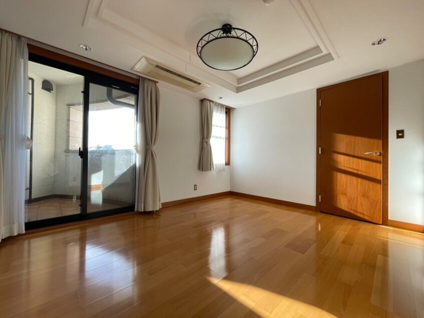 内観写真 シルバ－ウィリアムス