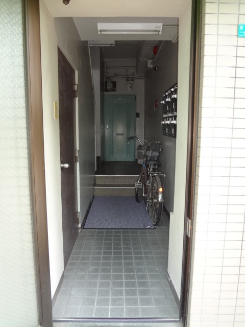 エントランス部分 木内マンション