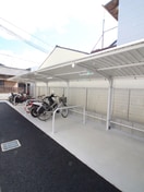 駐輪場 グリュックハイム