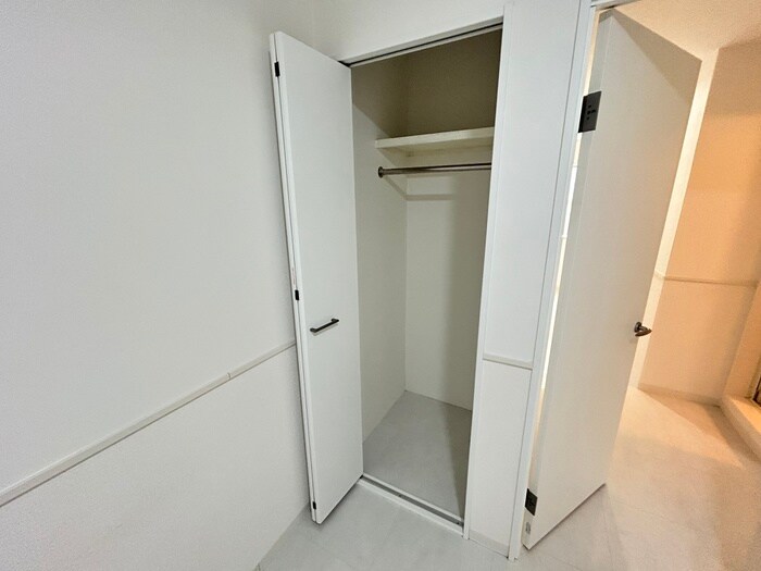 収納 ロイヤルハイツ緑地公園