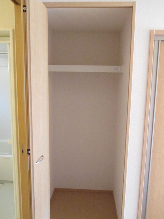 収納 サン　ハイム