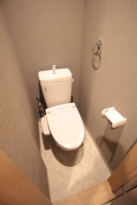 トイレ AILE上新庄