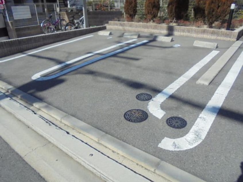 駐車場 ガーデンハウスＫＫ
