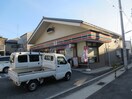 セブンイレブン(コンビニ)まで100m イ－ストゲ－ト神戸