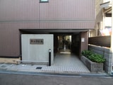 ラックビル