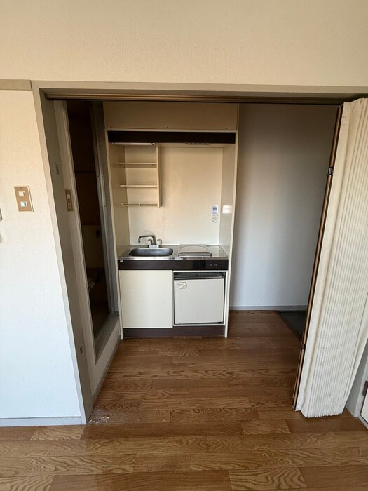 居室 レスポワ－ル２１