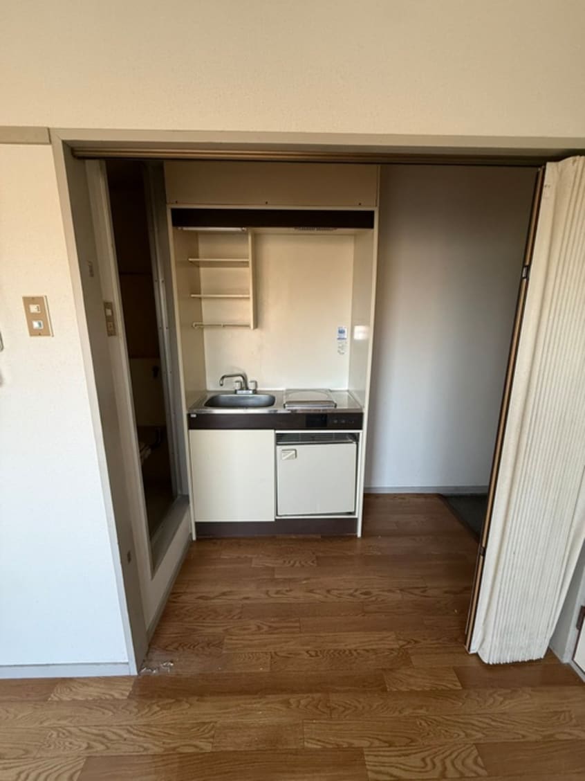 居室 レスポワ－ル２１