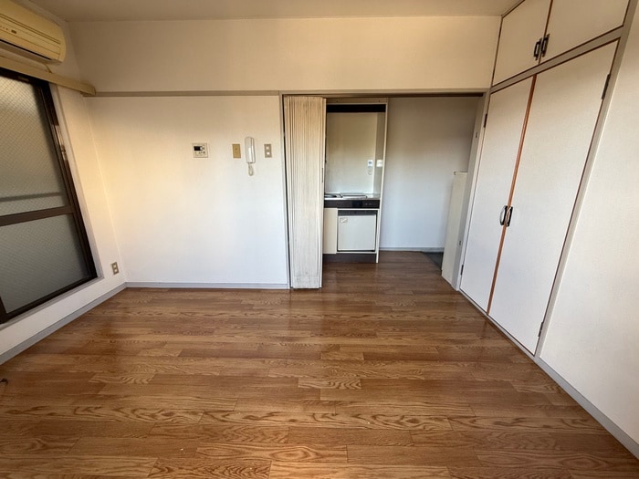 居室 レスポワ－ル２１