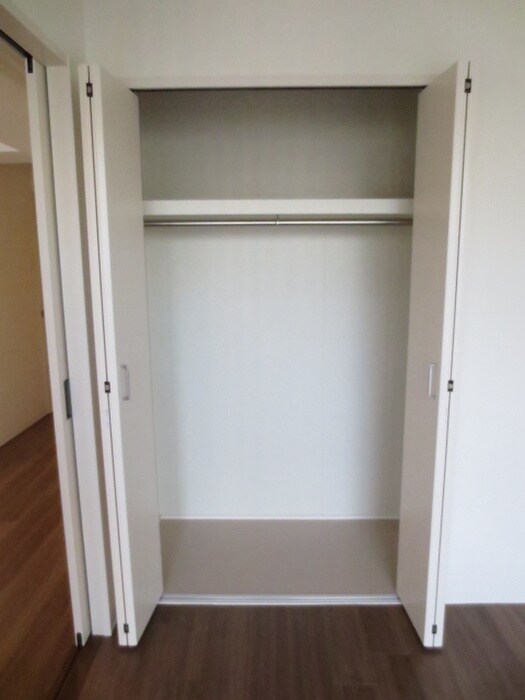 収納 Premiere Maison (ﾌﾟﾙﾐｴ-ﾙﾒｿﾞﾝ)