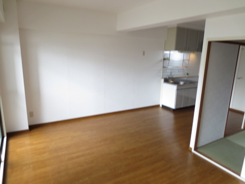 居室 シャルム千里山