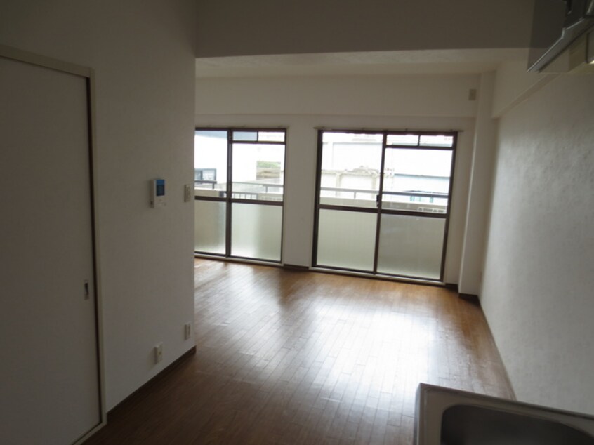 居室 シャルム千里山