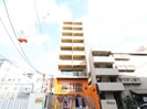 CAMPANIO　ESAKAの外観