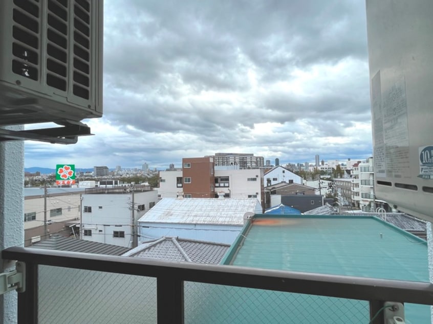 室内からの展望 コートヴィエール新大阪