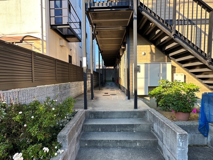 エントランス部分 パル鴻池