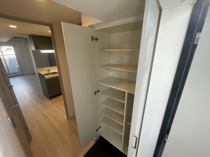 靴箱 MELDIA　CREST　桜ノ宮　Kirsch