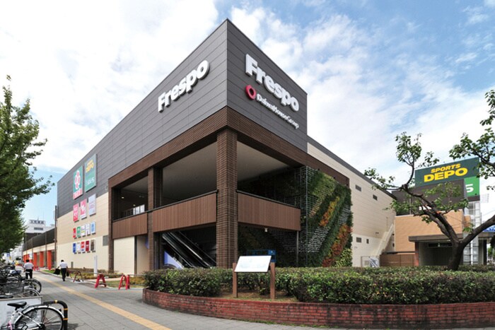 フレスポ長田(ショッピングセンター/アウトレットモール)まで2800m カーサ　ベルシー