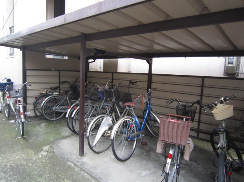駐輪場 永田マンション
