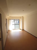 居室 サンオーク巽