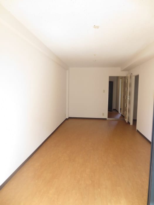 居室 サンオーク巽