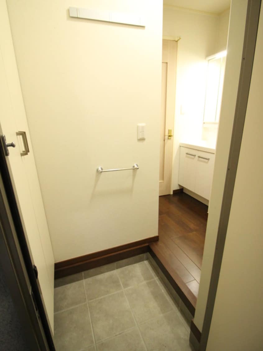 玄関 デザインメゾン茶屋町