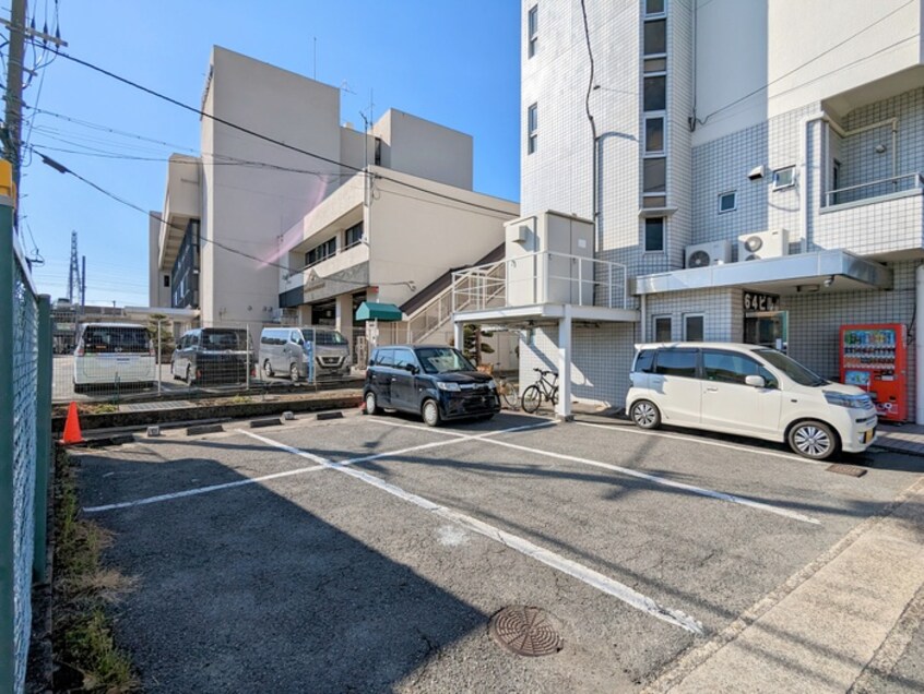 駐車場 １６４ビル