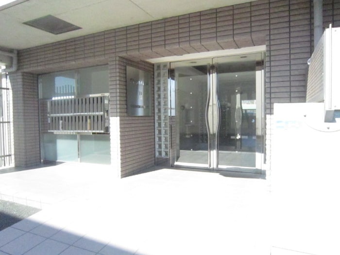 エントランス部分 グリ－ンハイム上山手２