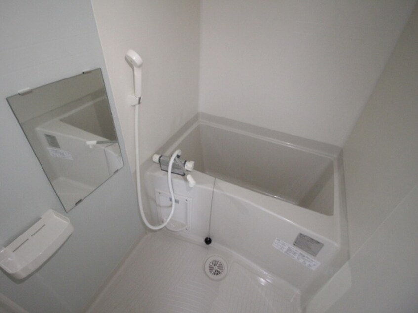 バス／シャワールーム等 F asecia Rad