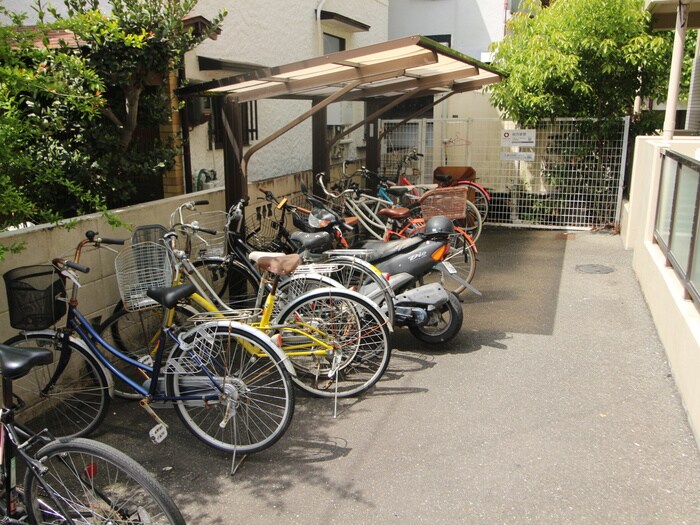 駐輪場 石橋パ－クヒルズ