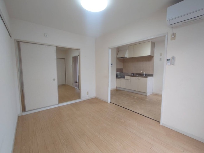 居室 フレグランス西渋川