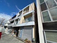 野田町4丁目貸家