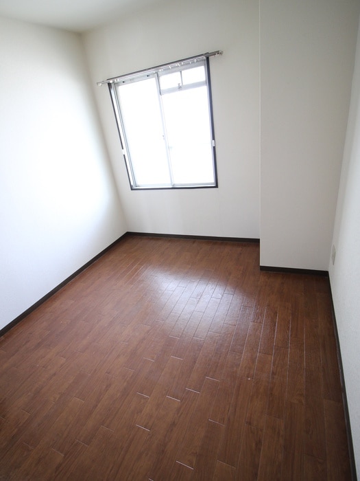 居室 メゾンノール加島