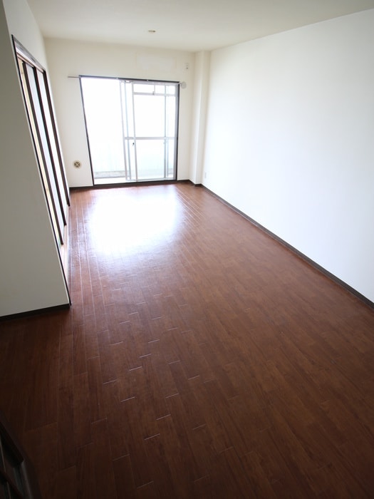 居室 メゾンノール加島