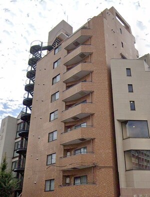 ﾗｲｵﾝｽﾞﾏﾝｼｮﾝ御池通（302）