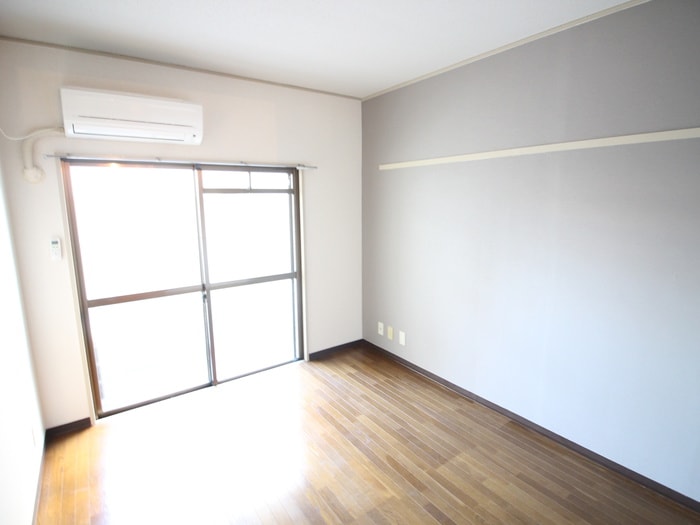 居室 サンロ－レル仁川