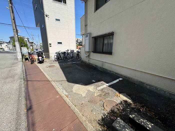 駐車場 サンロ－レル仁川