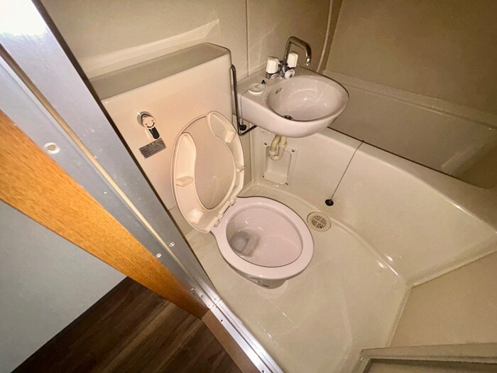 トイレ シャトレ下新庄