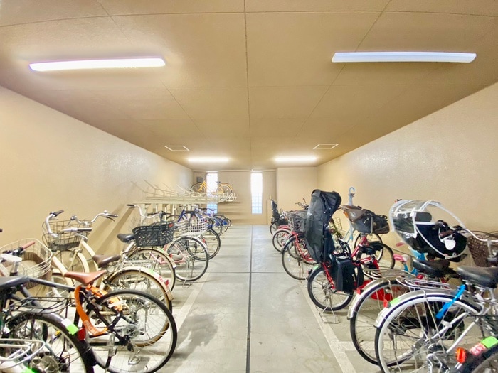 駐輪場 グランドゥ－ル三国ヶ丘