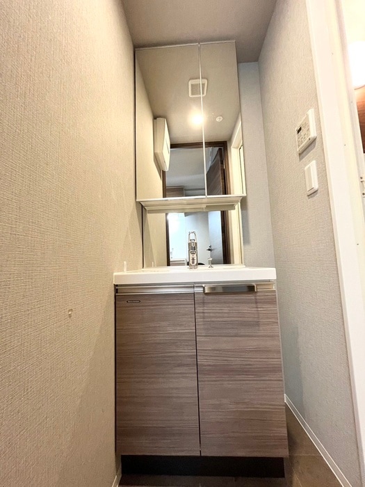 洗面 ヴィラ岡崎神宮