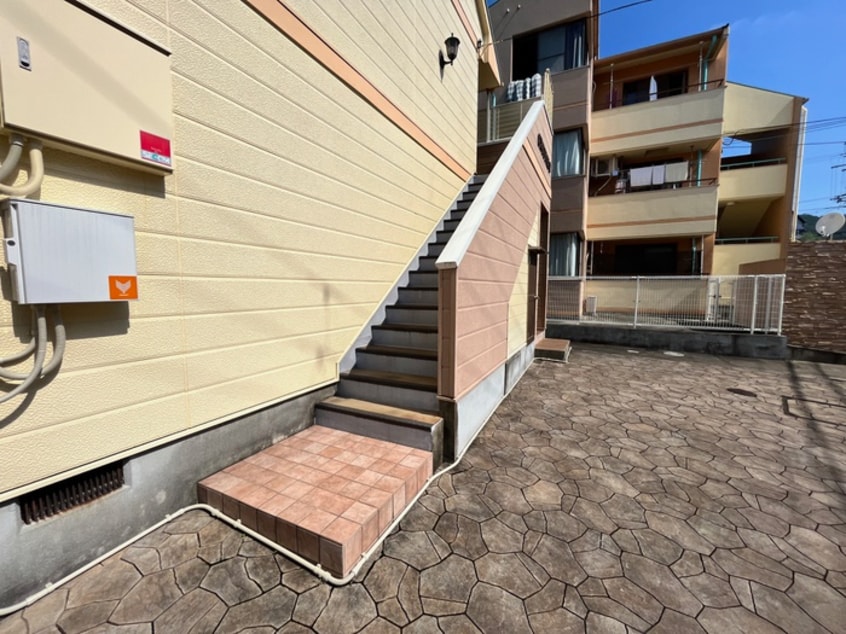 エントランス部分 クリスタルⅡ