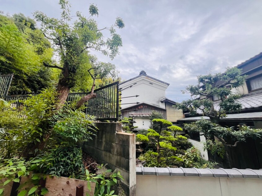 室内からの展望 ガゼルノア宝塚清荒神