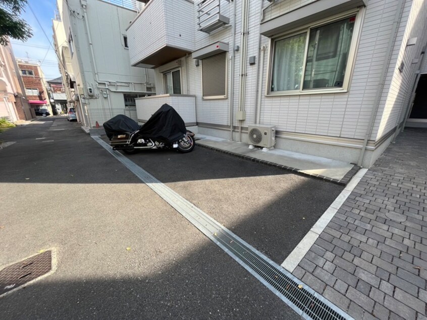 バイク置き場 ＳＪ塚本通