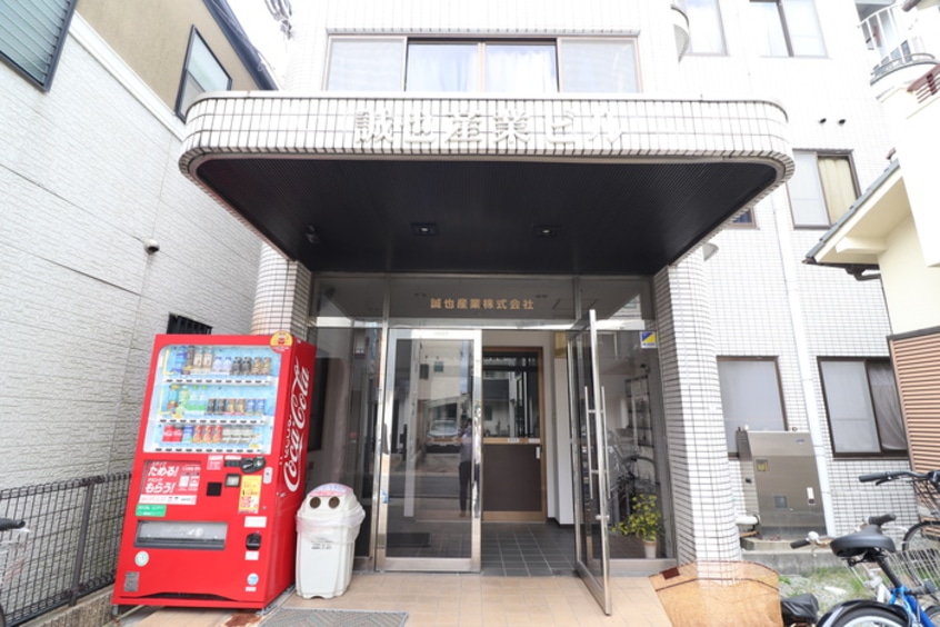 エントランス部分 誠也産業ビル