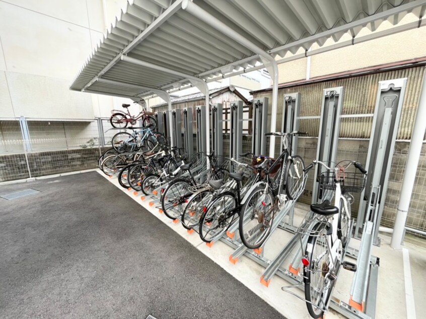 駐輪場 ライブガーデン江坂Ⅸ