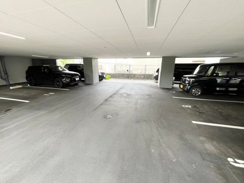 駐車場 ライブガーデン江坂Ⅸ