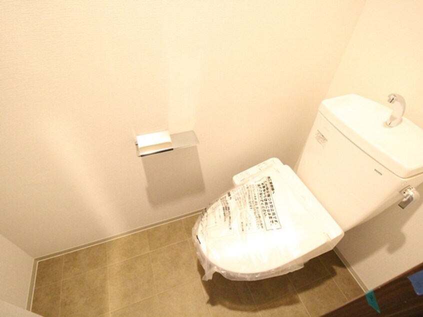 トイレ ライブガーデン江坂Ⅸ